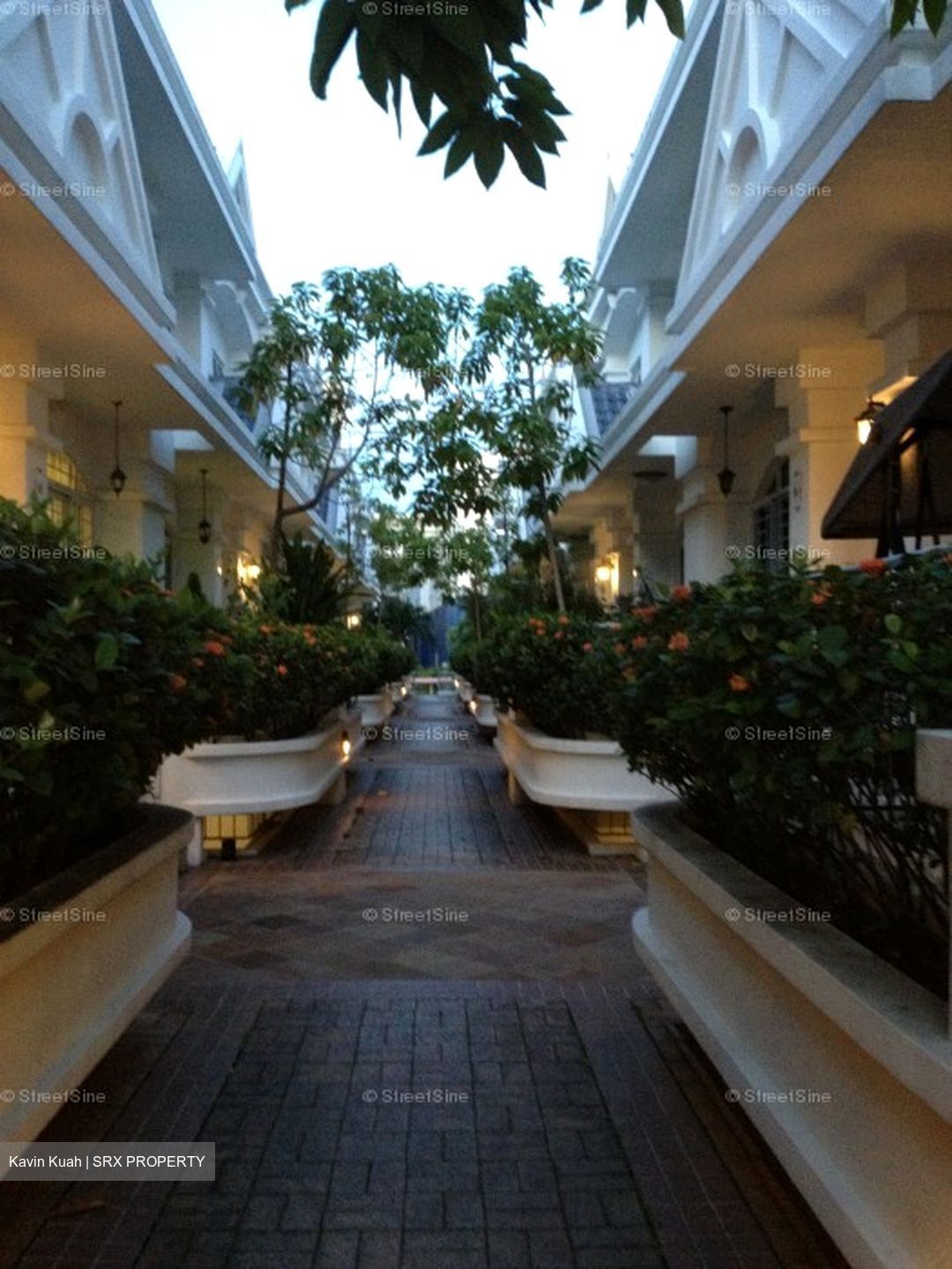 Summer Gardens (D16), Terrace #558833921